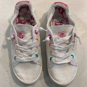 Girls Roxy slip on sneakers